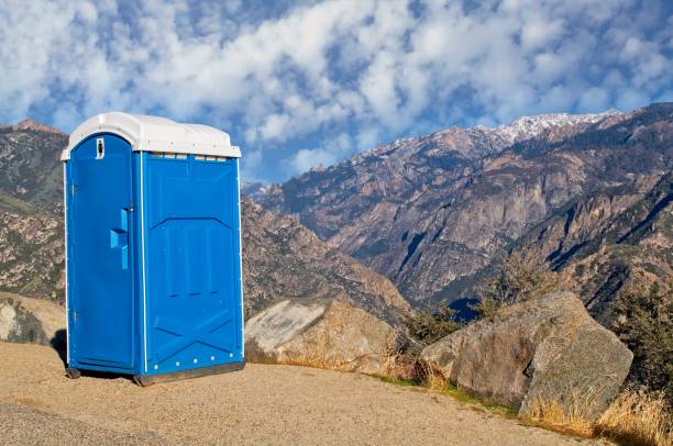 Best Portable restroom trailer rental  in Bellevue, IL